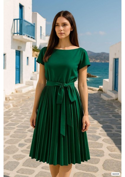 Piliseli Kuşaklı Krep Elbise Zümrüt 582059
