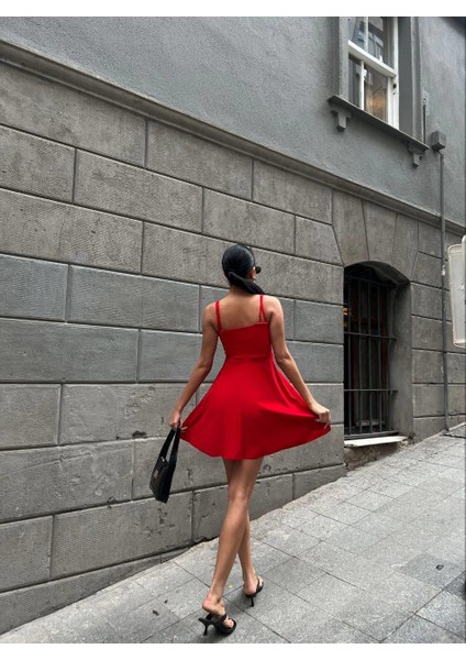 Göğüs Detaylı Kloş Krep Elbise 58806 Kirmizi indirimleri