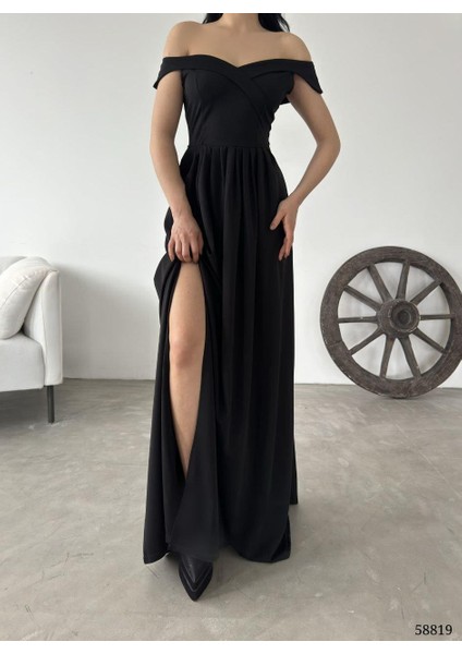 Kayık Yaka Yırtmaçlı Uzun Abiye Elbise 58819 Siyah fırsatları