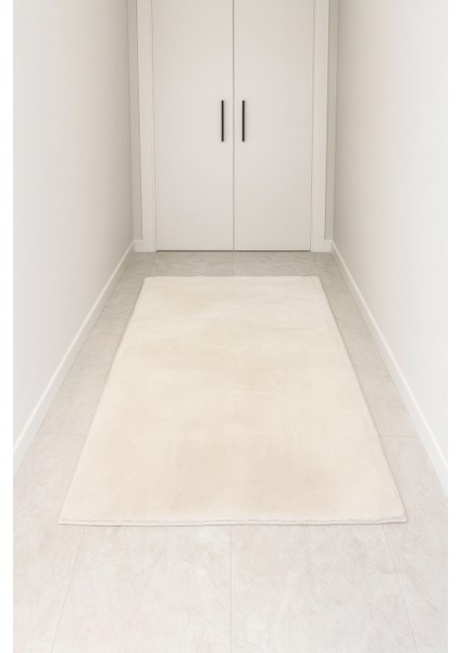 Fluffy Basic Serisi Tavşan Tüyü Dokuma Kaymaz Taban Pelüş Halı modelleri