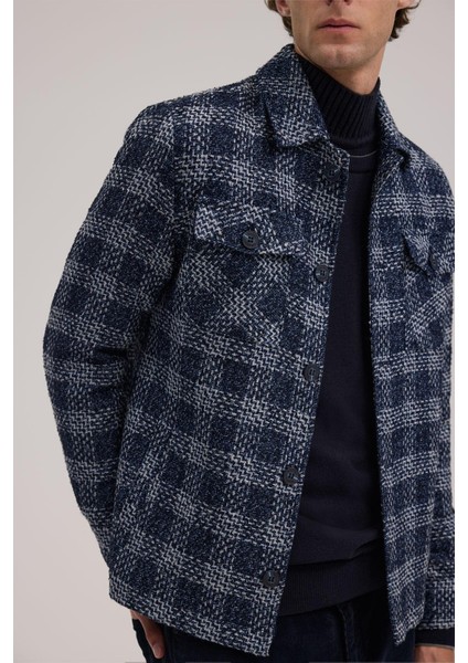 Lacivert Comfort Fit Ekoseli Gömlek Yaka Mont modelleri