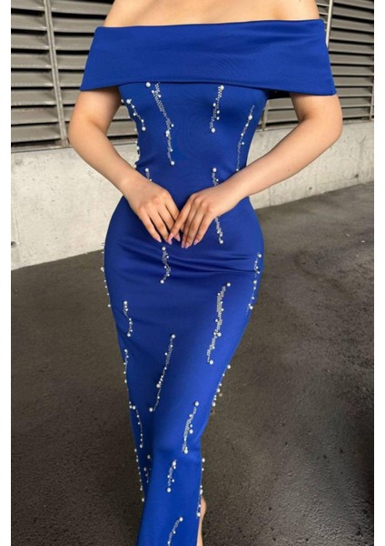 Taş Detaylı Straplez Yaka Scuba Kumaş Elbise Saks 583241 fiyatları