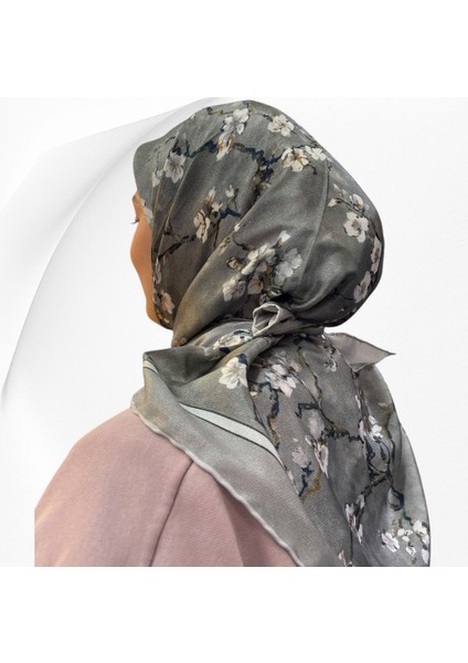 Taşlanmış Kristal Eşarp