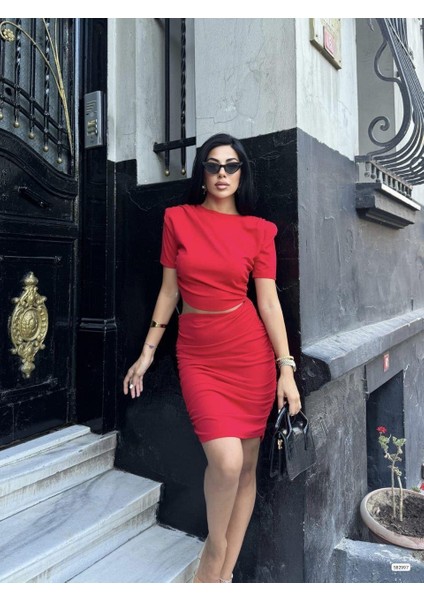 Bel Dekolteli Büzgülü Kısa Kollu Elbise 582997 Kırmızı