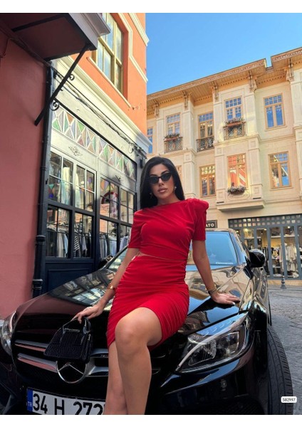 Bel Dekolteli Büzgülü Kısa Kollu Elbise 582997 Kırmızı fiyatları