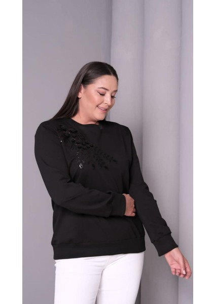 Kadın Büyük Beden Önü Boncuk Pul Payet Işlemeli Viskon Sweatshirt