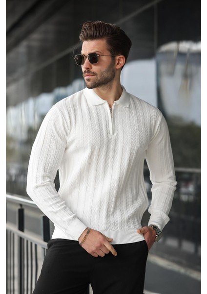 Beyaz Yarım Fermuarlı Polo Yaka Triko Kazak E7426