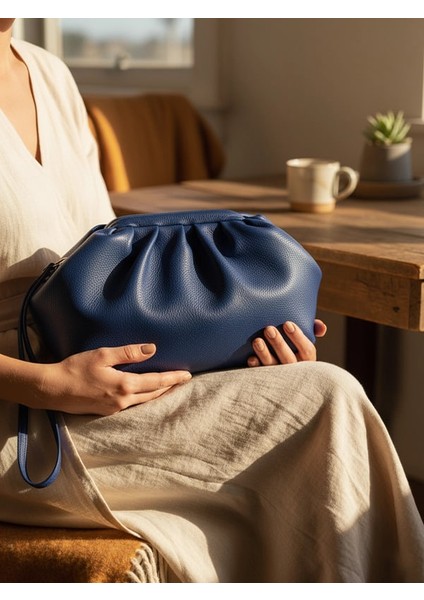 Lüks Hakiki Deri Bulut Çanta – Kadın El ve Omuz Çantası modelleri