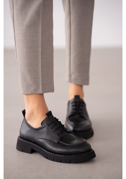 Dravel Bağcıklı Kadın Loafer- Siyah