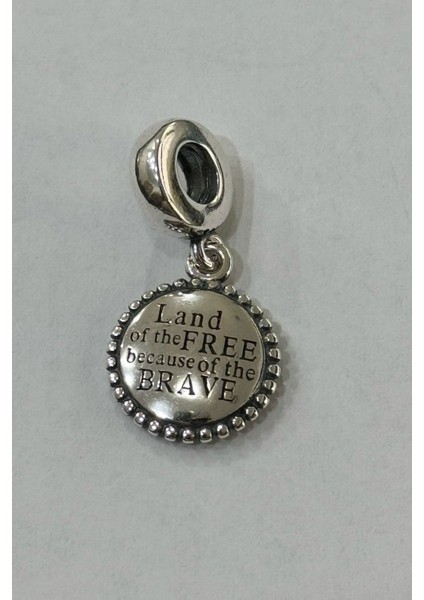 Cesur Sallantılı Charm