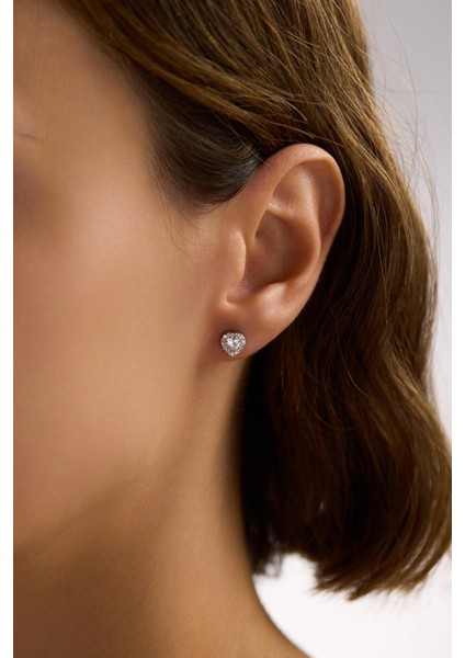 925 Ayar Gümüş Rodyum Kaplama Beyaz Taşlı Kalp Model Küpe indirimleri