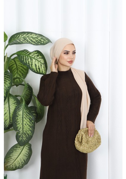 Saç Örgü Şeritli Triko Elbise fırsatları