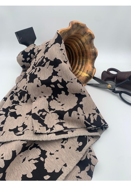 Scuba Yakma Kumaş 155 cm En – Elbise / Bluz / Tunik Kullanıma Uygun Tok Duruş fiyatları