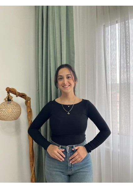Basic Kayık Yaka Uzun Kollu Bluz