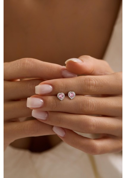 925 Ayar Gümüş Rodyum Kaplama Pembe Taşlı Kalp Model Küpe fiyatları