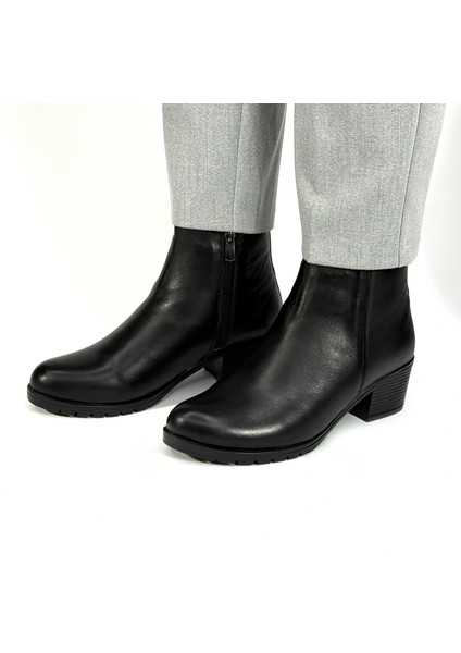 Hakiki Deri Yüksek Kalın Topuklu Kısa Deri Bot M4582 modelleri