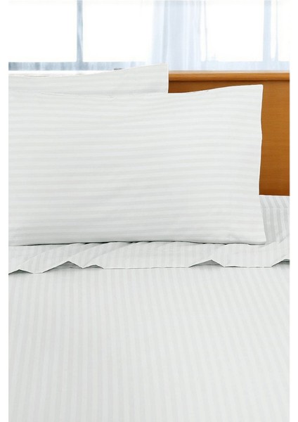 Çizgili Pamuk Saten Çift Kişilik Nevresim Takımı Pamuk Saten (160x200 lastikli çarşaf+200x220 nevresim+2 adet 50x70 yastık kılıfı)