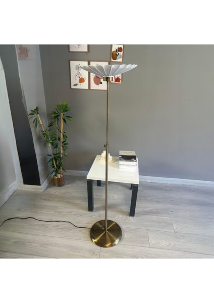 Beyaz Lambader Modern Dekoratif Metal Oturma Odası Çalışma Odası fırsatları