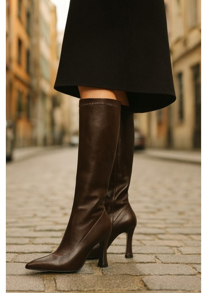 Diz Altı Streç Kadın Topuklu Çizme modelleri