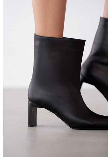 Lowen Hakiki Deri Sivri Burun Kadın Bot- Siyah modelleri