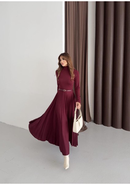 Buketli Kadın Dik Yaka Altı Pliseli Kemerli Sandy Kumaş Uzun Kollu Uzun Elbise