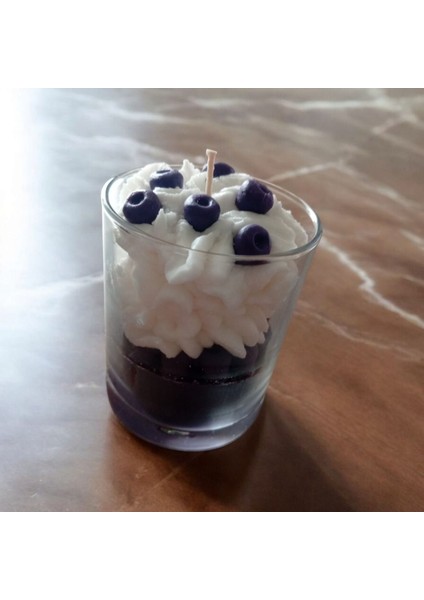 Kremalı Yabanmersini Bardak Mum modelleri