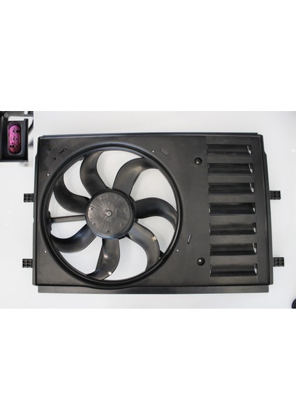 Fan Motoru Davlumbazlı Ibıza 09>16 Fabıa 10>15 Polo 09>01 (Rezistanslı ve Kablolu)
