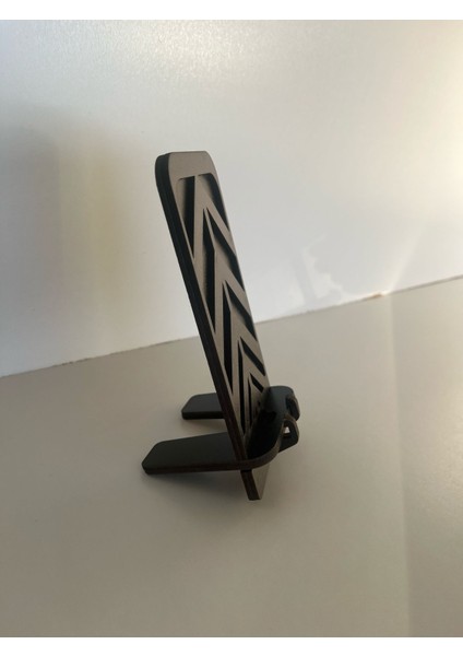 Masa Üstü Beyaz Ahşap Telefon Tutucu 6mm Lazer Kesim