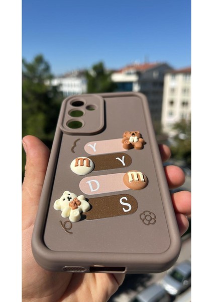 Galaxy S25 Uyumlu Kılıf Çıkartmalı Desenli Kamera Korumalı Kılıf fiyatları