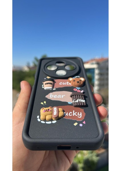 Xiaomi Redmi 14C - Poco C75 Kılıf Çıkartmalı Desenli Kamera Korumalı Kılıf fiyatları