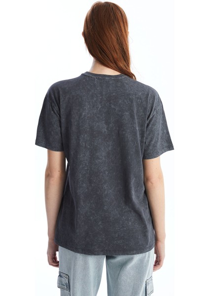 Yeni Sezon Bisiklet Yaka Scooby Doo Baskılı Kadın Tişört fırsatları