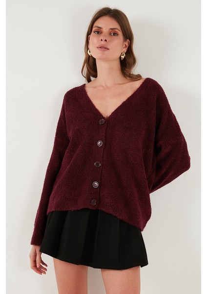 Oversize Fit Düğmeli V Yaka Uzun Kollu Triko Hırka Bayan Hırka 4616232 indirimleri