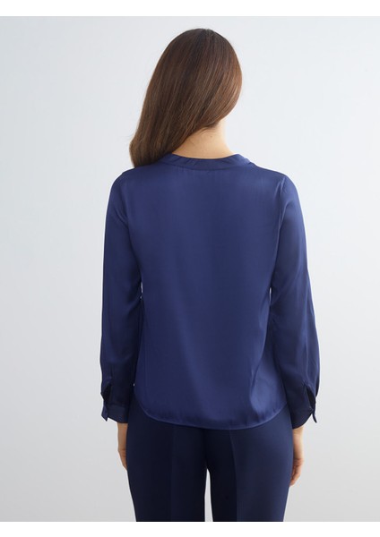 Yeni Sezon Kaçık Yaka Saten Bluz fırsatları