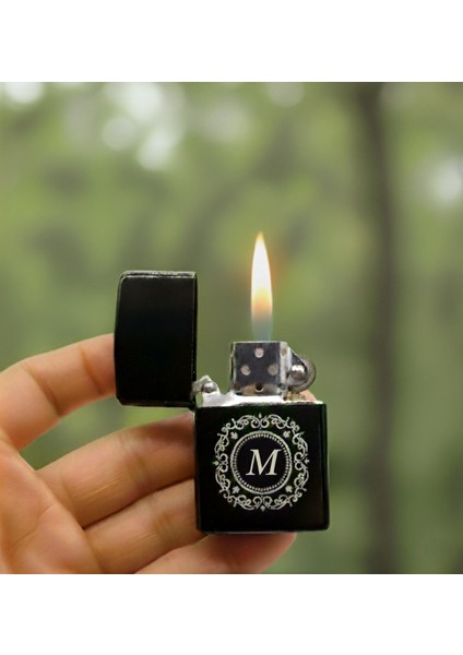 M Harfli Kişiye Özel Harf Baskılı Benzinli Çakmak