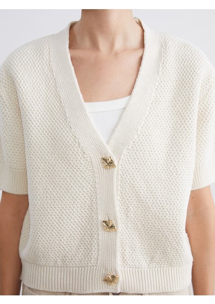 Yeni Sezon Kısa Kollu Düğme Detaylı Kadın Triko Hırka modelleri