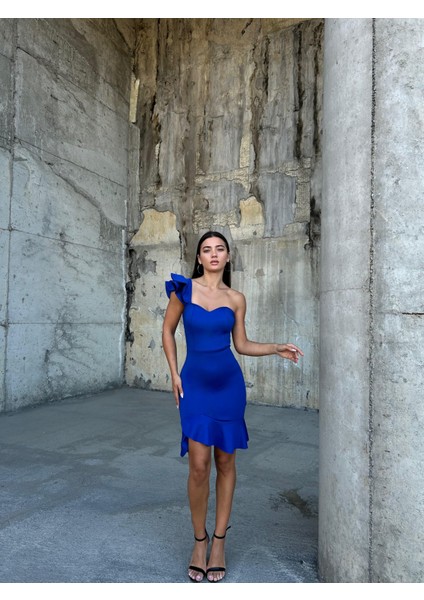 Tek Kol Eteği Fırfırlı Scuba Elbise 581785 Saks