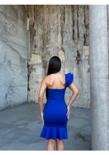 Tek Kol Eteği Fırfırlı Scuba Elbise 581785 Saks fırsatları