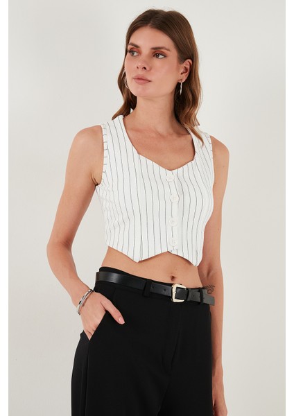 Slim Fit Kalp Yaka Düğmeli Kalın Askılı Crop Yelek Bayan Yelek 5865497 modelleri