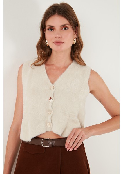 Regular Fit V Yaka Yumuşak Dokulu Düğmeli Yelek Bayan Yelek 4615241 fırsatları