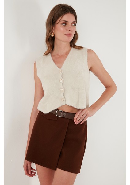 Regular Fit V Yaka Yumuşak Dokulu Düğmeli Yelek Bayan Yelek 4615241 indirimleri