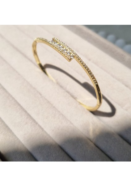 Xuping Paslanmaz Çelik 14K Zirkon Taşlı Kelepçe Bileklik modelleri