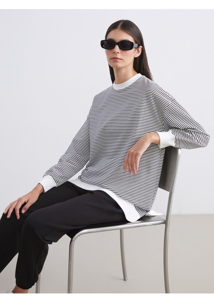 Yeni Sezon Büyük Beden Bisiklet Yaka Çizgili Kadın Sweatshirt Tunik