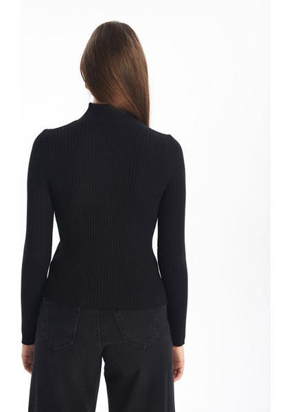 Yeni Sezon Yarım Balıkçı Yaka Kadın Triko Kazak fırsatları