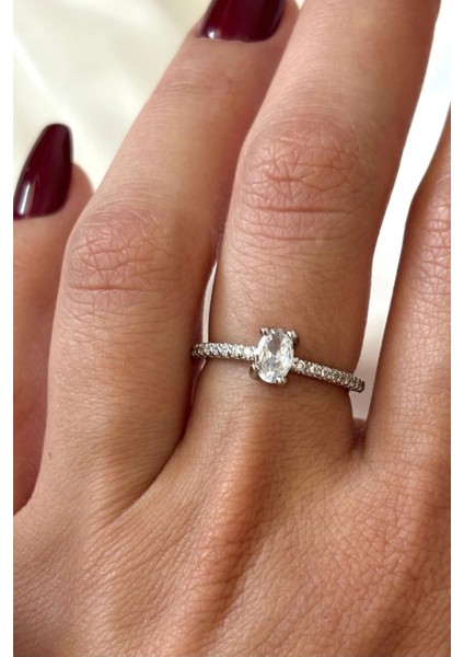 Ithal Seri Zarif Oval Zirkon Taşlı Yarım Tur Tasarım Ayarlanabilir Kadın Çelik Yüzük