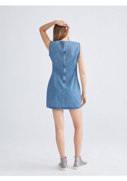 Yeni Sezon Bisiklet Yaka Parlak Taşlı Mini Jean Elbise fırsatları
