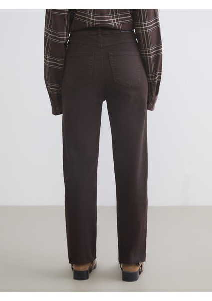 Yeni Sezon Straight Fit Kadın Jean Pantolon fırsatları