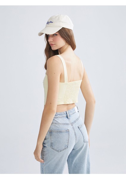 Yeni Sezon Kare Yaka Askılı Crop fırsatları