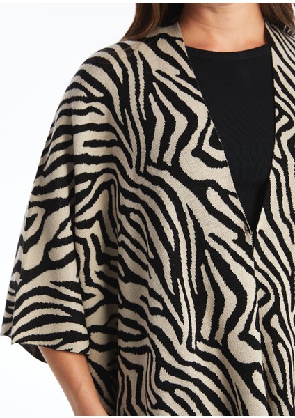 Yeni Sezon Şal Yaka Desenli Oversize Kadın Triko Panço fırsatları