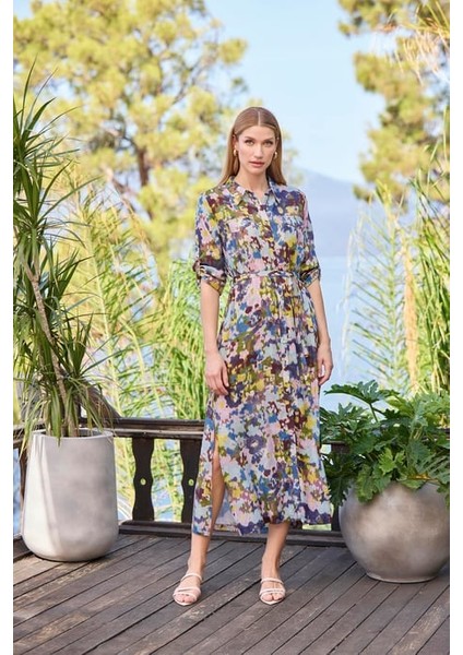Monamise Desenli ve Yırtmaçlı Önü Düğmeli Gömlek Yaka Elbise fırsatları