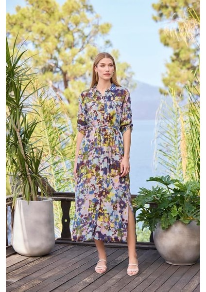 Monamise Desenli ve Yırtmaçlı Önü Düğmeli Gömlek Yaka Elbise indirimleri